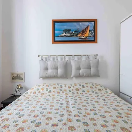 Elegant And Quiet Near The Colosseum 로마