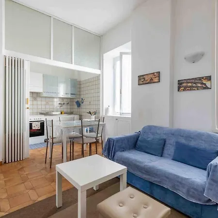 아파트 Elegant And Quiet Near The Colosseum *
